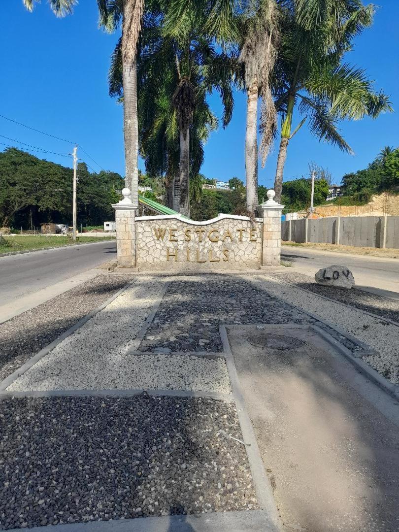 Montego Bay Westgate Hills Jamaica Melrose Place Exterior photo